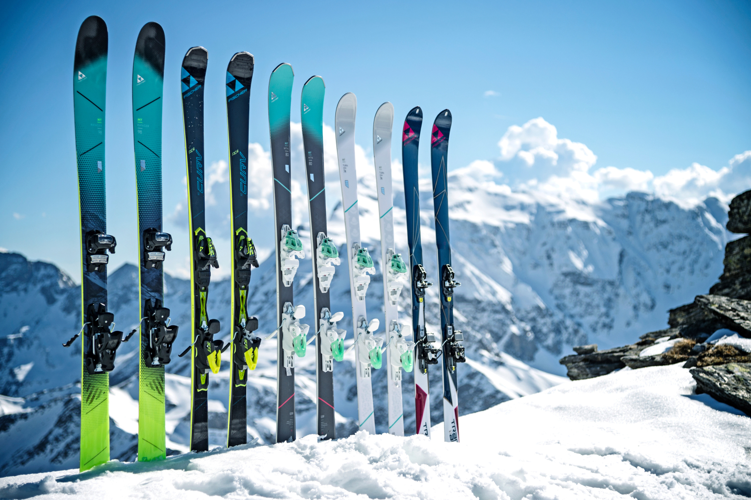 Comment Choisir Les Bons Skis – Blogue La Cordée: Plein Air, Vélo Et Ski